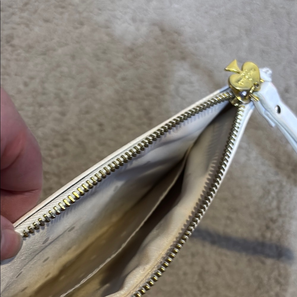 ⚡️FINAL PRICE⚡️ Extremely Rare Kate Spade ♠️ Ace of Hearts clutch bag - Picture 7 of 12